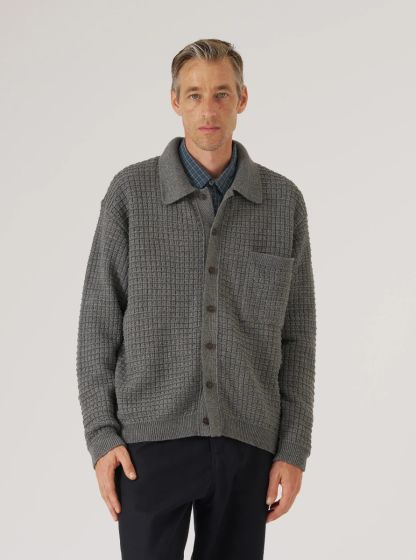 Merino Strickjacke UNIVERSAL WORKS Textured Knit Charlie Cardigan Grey