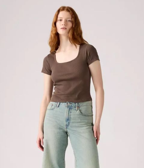 T-Shirt LEVI´S® Karree-Ausschnitt Garment Dye Bracken
