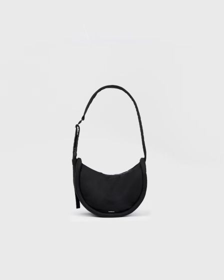 Moon Bag SANDQVIST Curve Half Moon Bag Mini Black